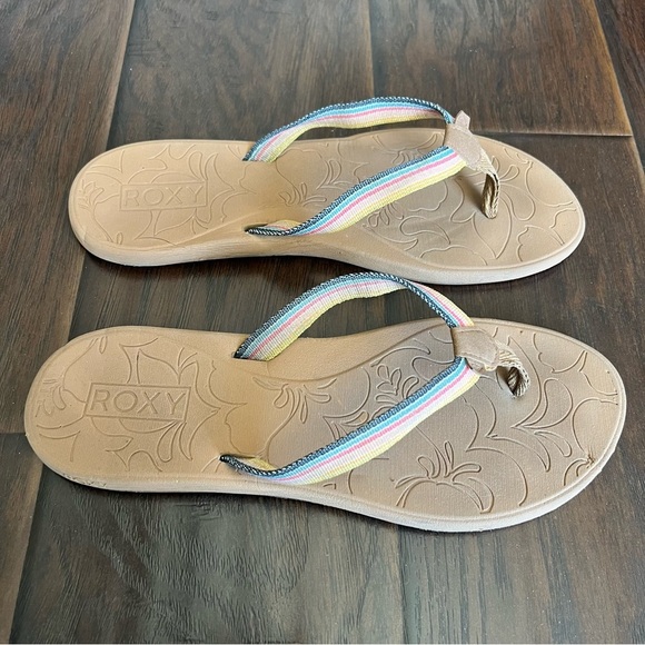 Roxy Women's Brown Flip Flop Sandals Size Fits 11 - Picture 2 of 6